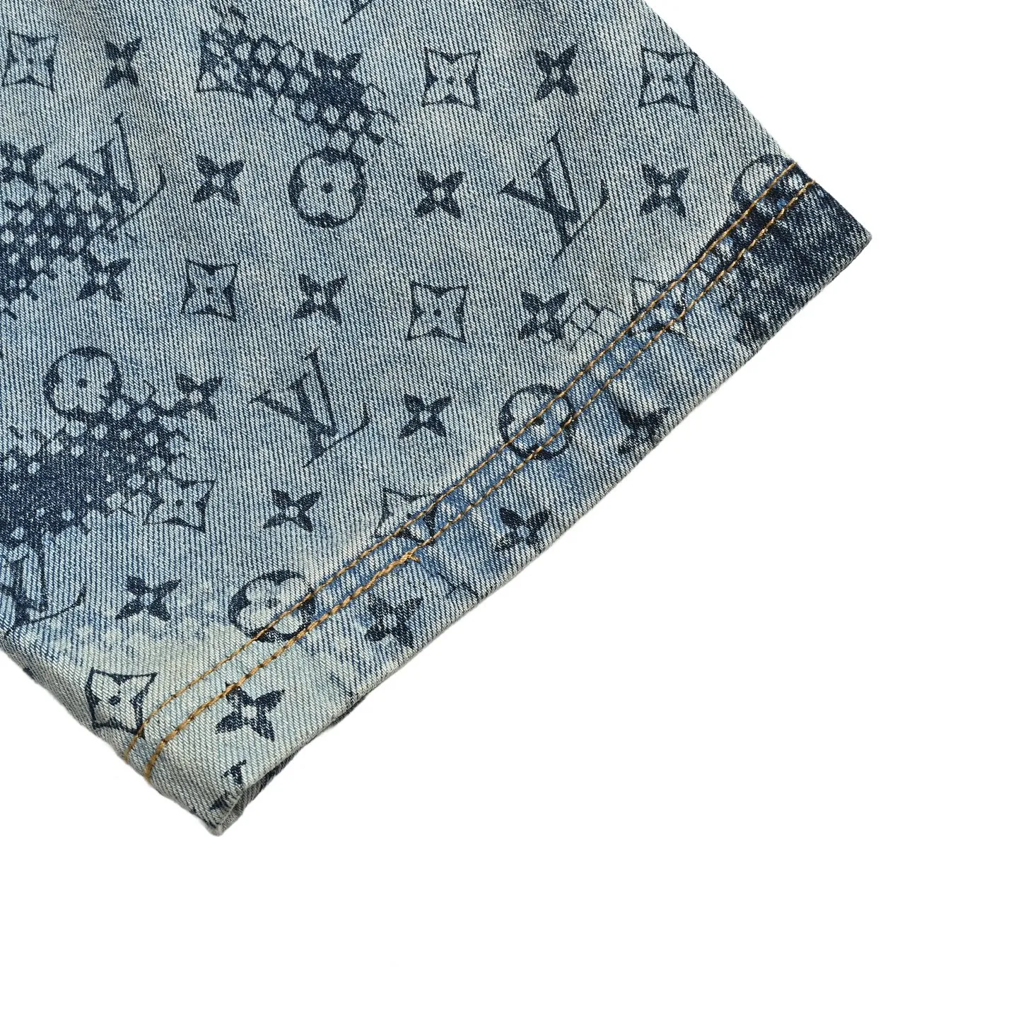 Louis Vuitton/